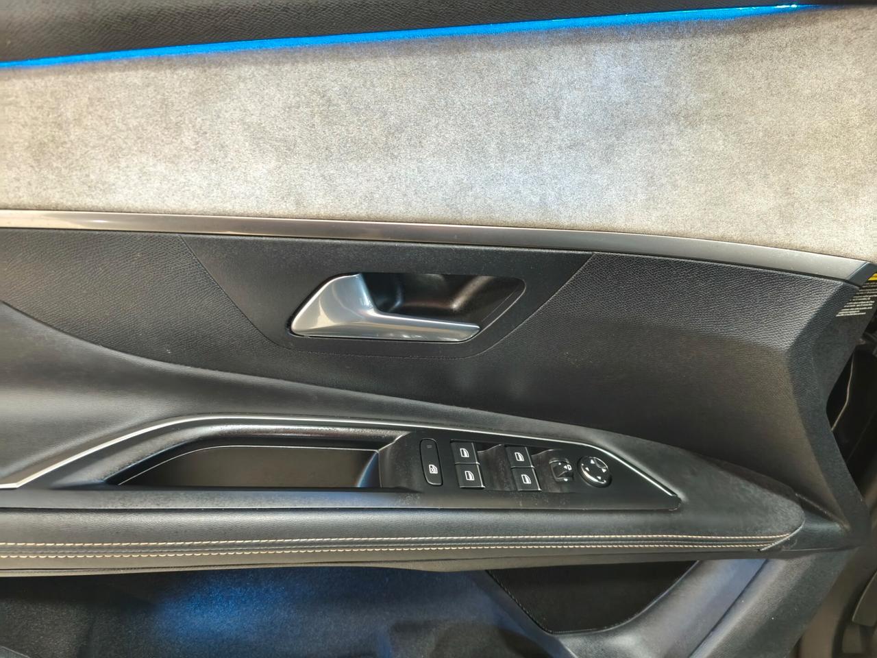 Peugeot 3008 BlueHDi 130 S&S EAT8 GT