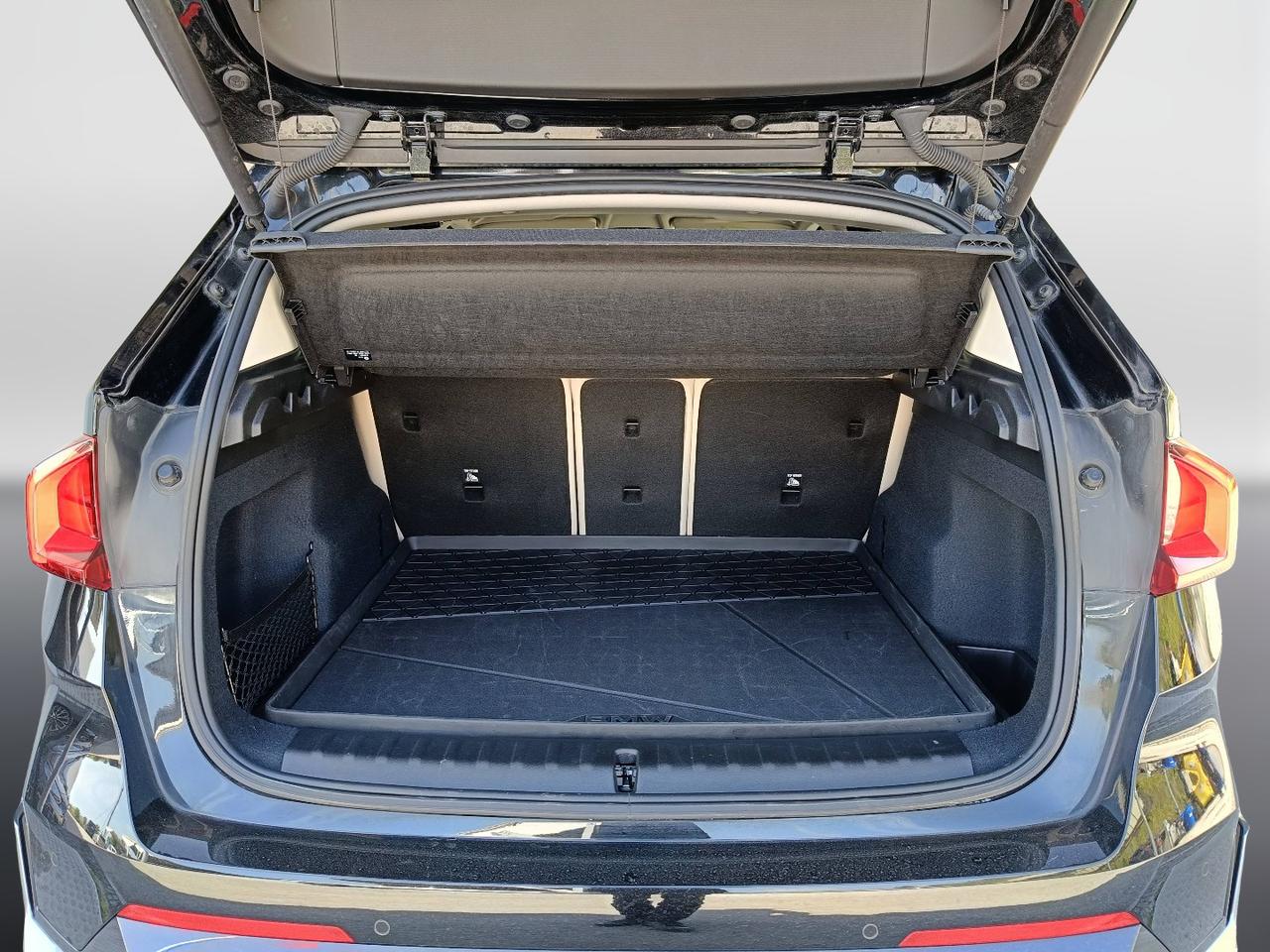 BMW X1 U11 - X1 sdrive18d X-Line auto