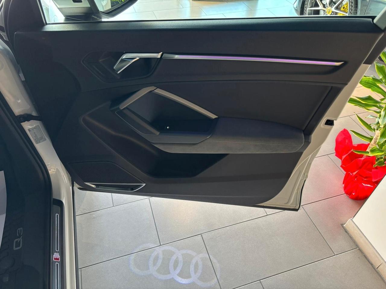 Audi Q3 45 TFSI quattro S tronic line edition