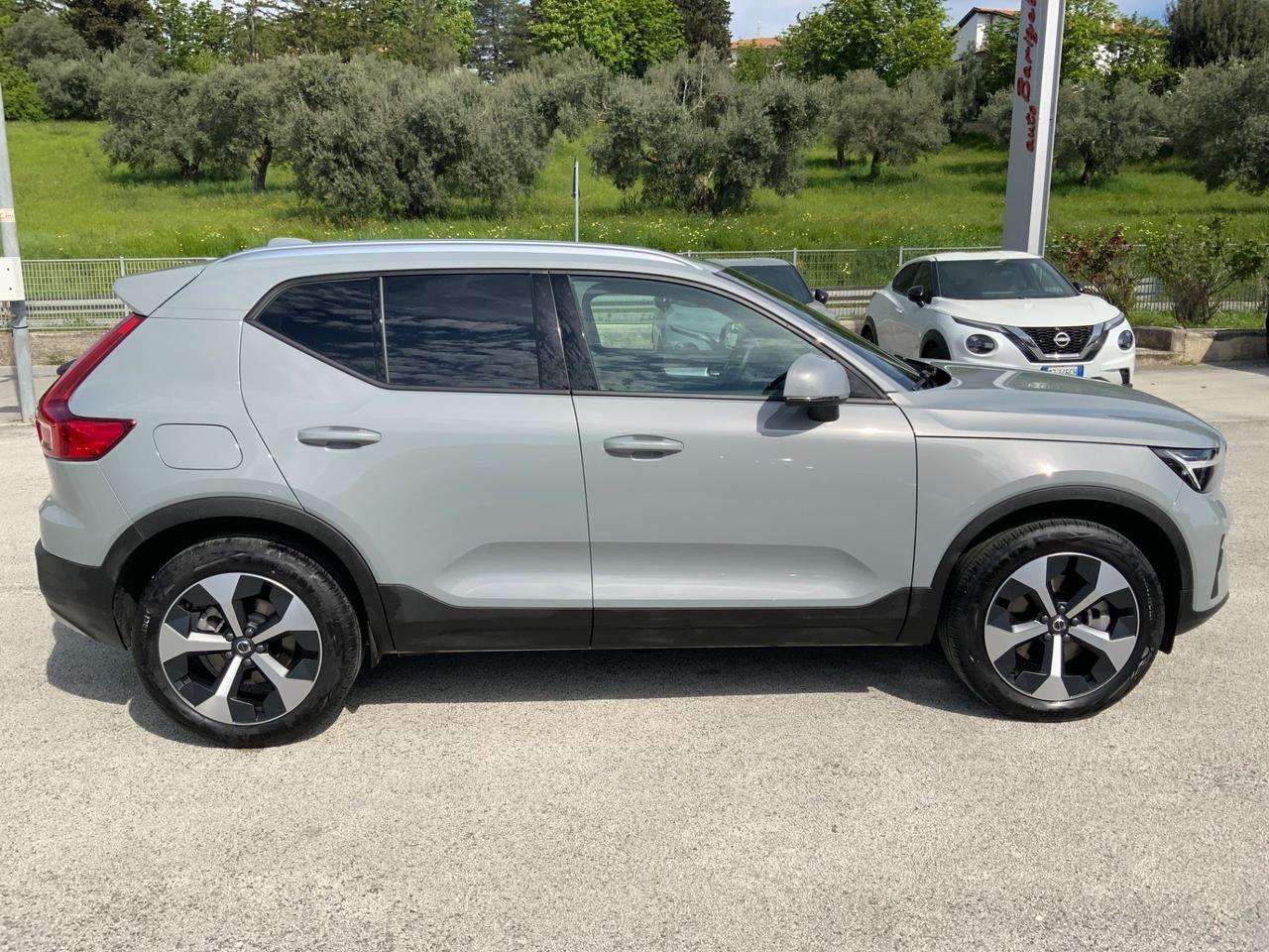 Volvo XC40 B3 automatico Core
