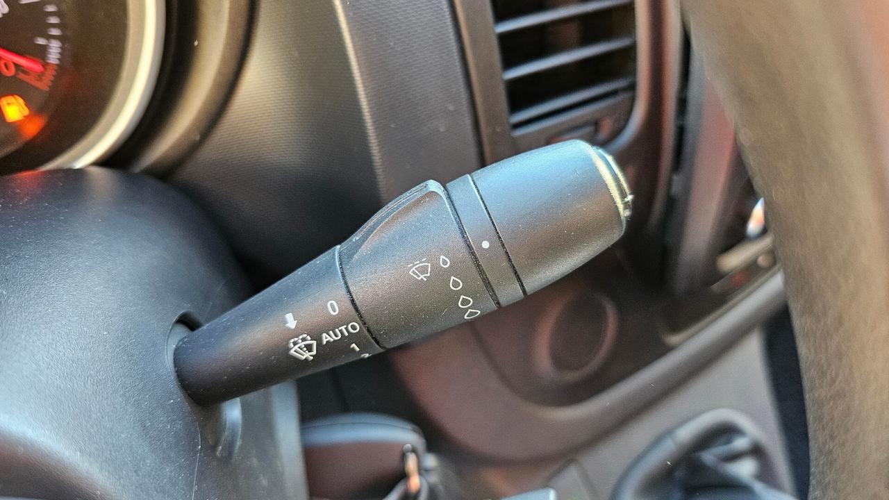 Renault Trafic T29 2.0 dCi 145CV PL-TN Furgone Energy Ice LED FULL OPT