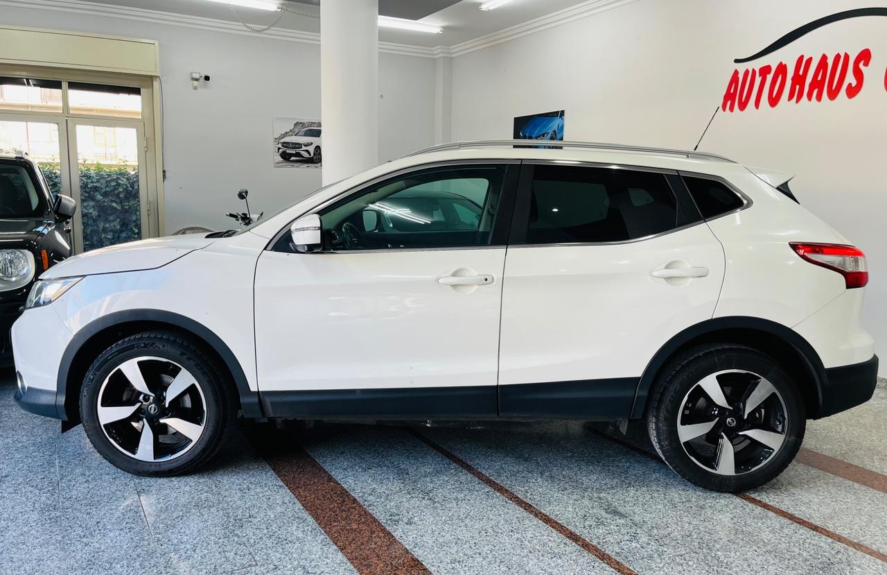 Nissan Qashqai 1.5 dCi Tekna 110cv anno 2015 italiana