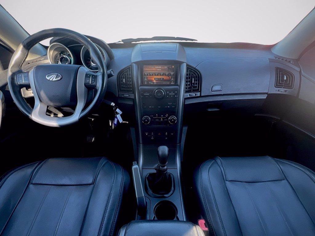MAHINDRA XUV500 2.2 16V AWD W8 del 2019