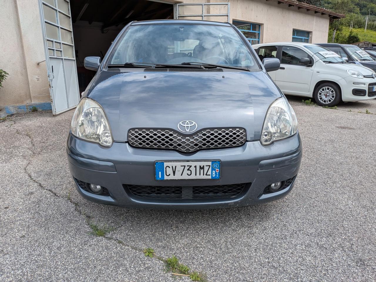 TOYOTA YARIS 1.0 65CV 5 PORTE