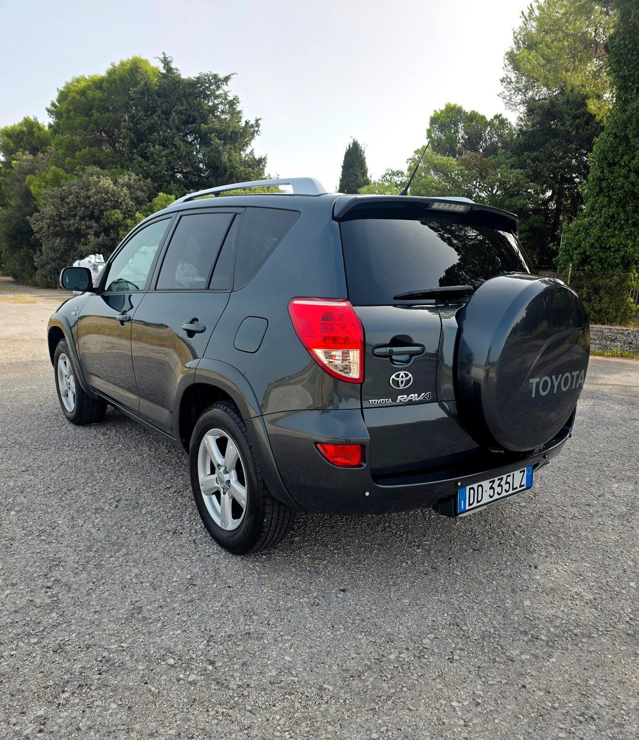 Toyota RAV 4 RAV4 2.2 D-4D 177 CV Luxury