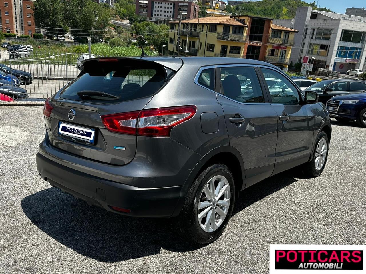 Nissan Qashqai 1.5 dCi Tekna