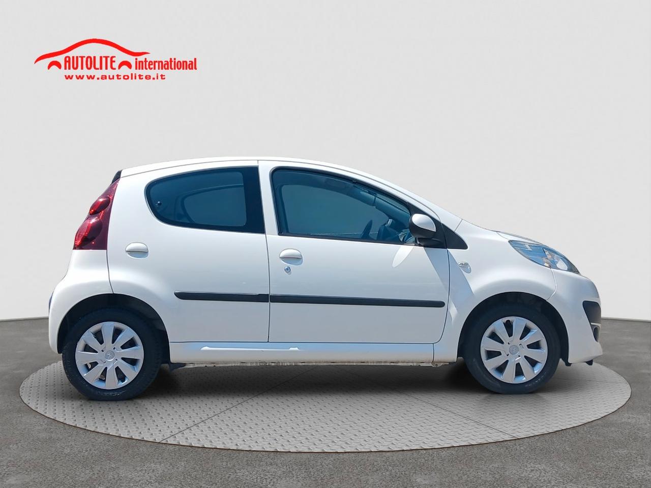 Peugeot 107 5 Porte 107 5p 1.0 12v Active