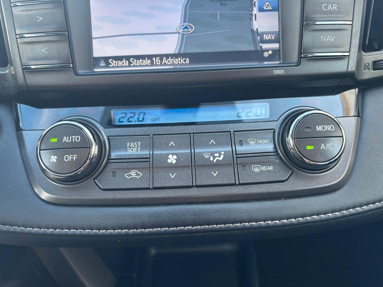 Toyota RAV 4 RAV4 2.0 D-4D 20th Anniversary- 10/2014