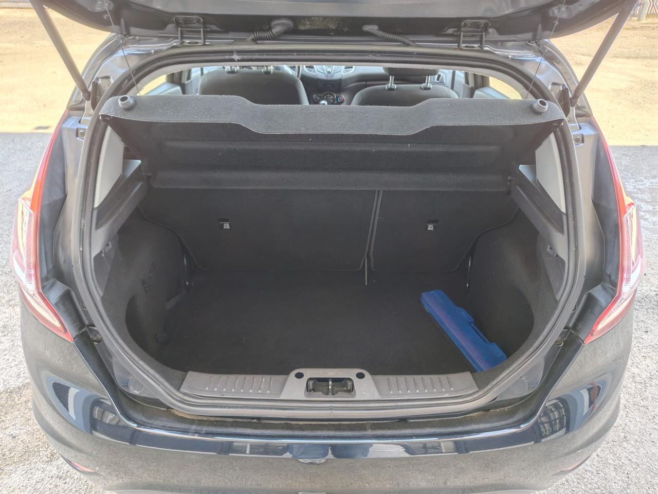 Ford Fiesta 1.5 TDCi 75CV 5 porte