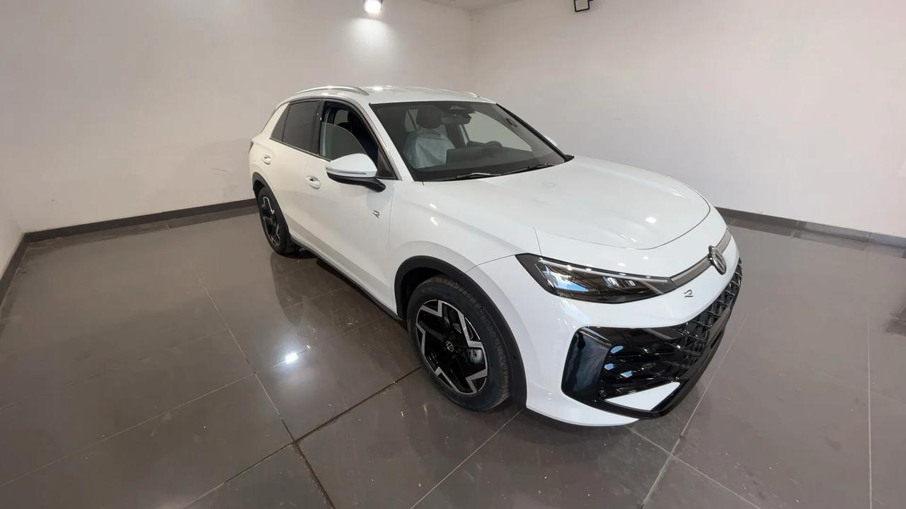 Volkswagen T-Roc 1.5 eTSI ACT 150 CV DSG R-Line