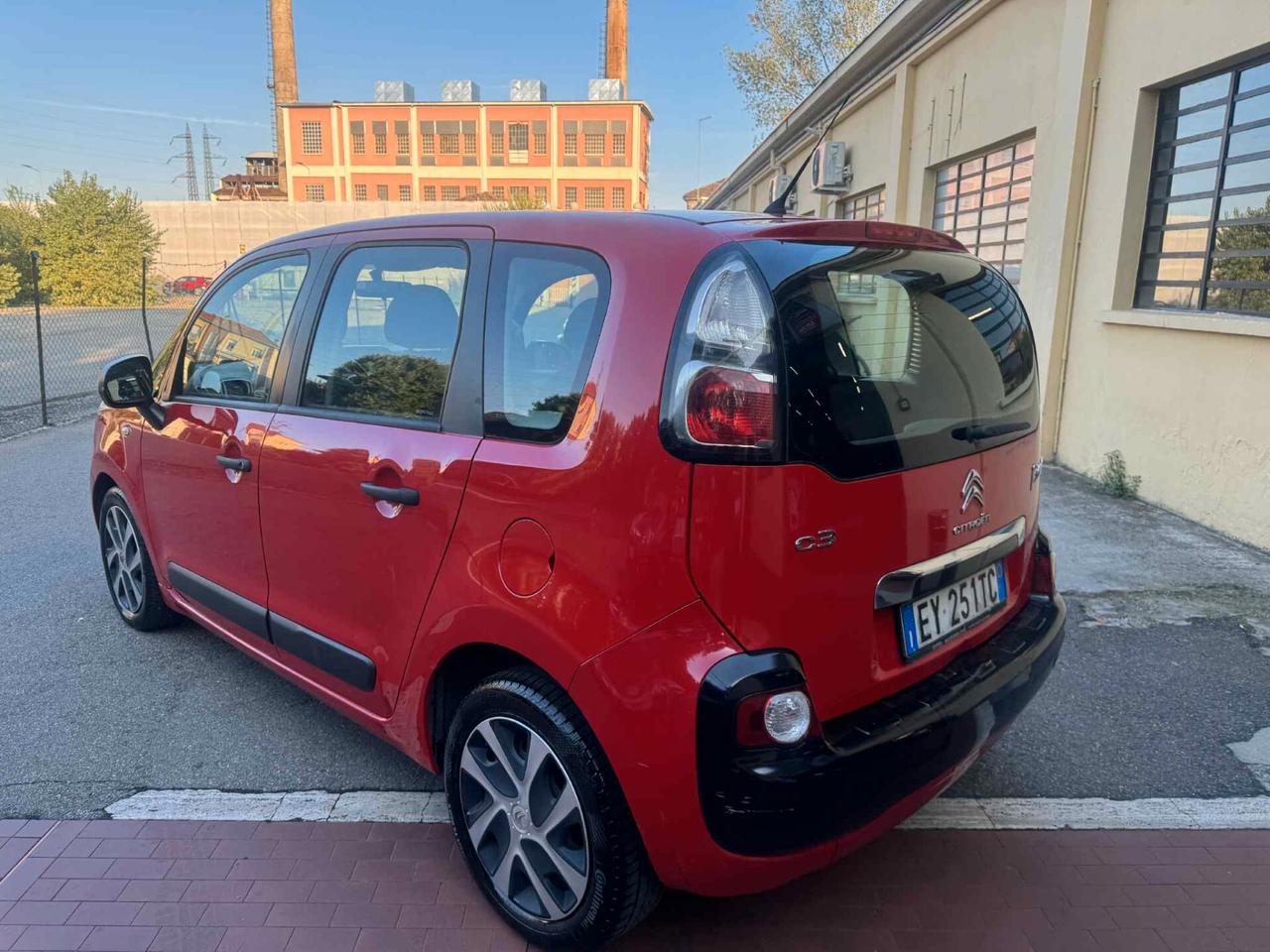 Citroen C3 Picasso 1.6 Diesel Anno 2015 139.000 Km