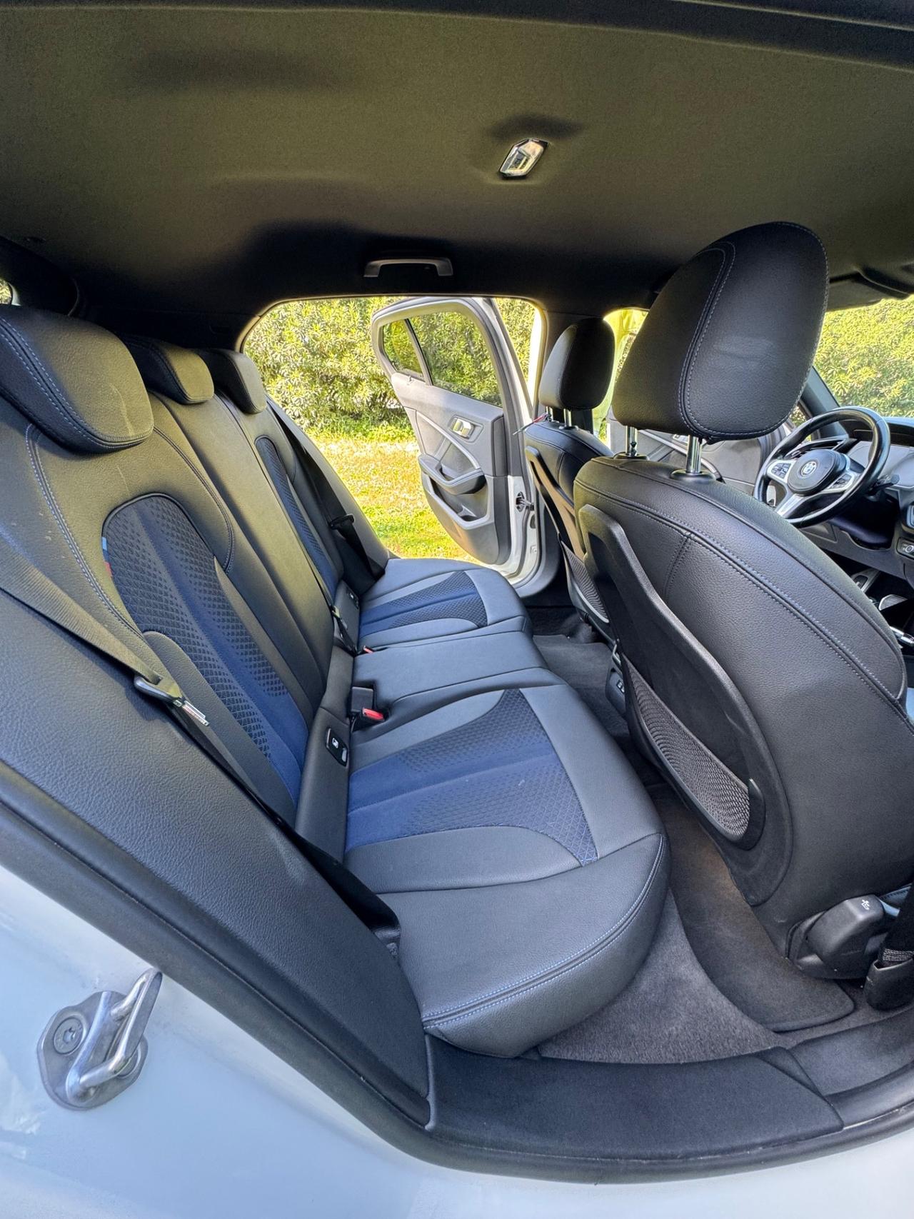 Bmw 116 118d 5p. Msport