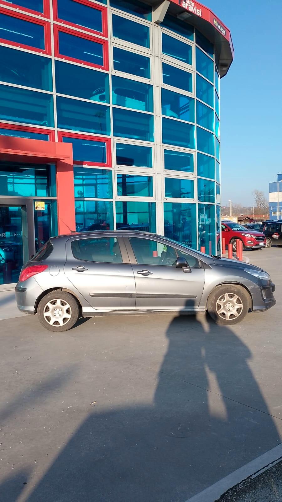 Peugeot 308 1.4 VTi 95CV 5p. Premium