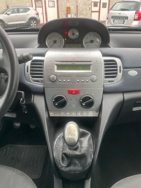 Lancia Ypsilon 1.2 Argento Distribuzione OK!!!!!