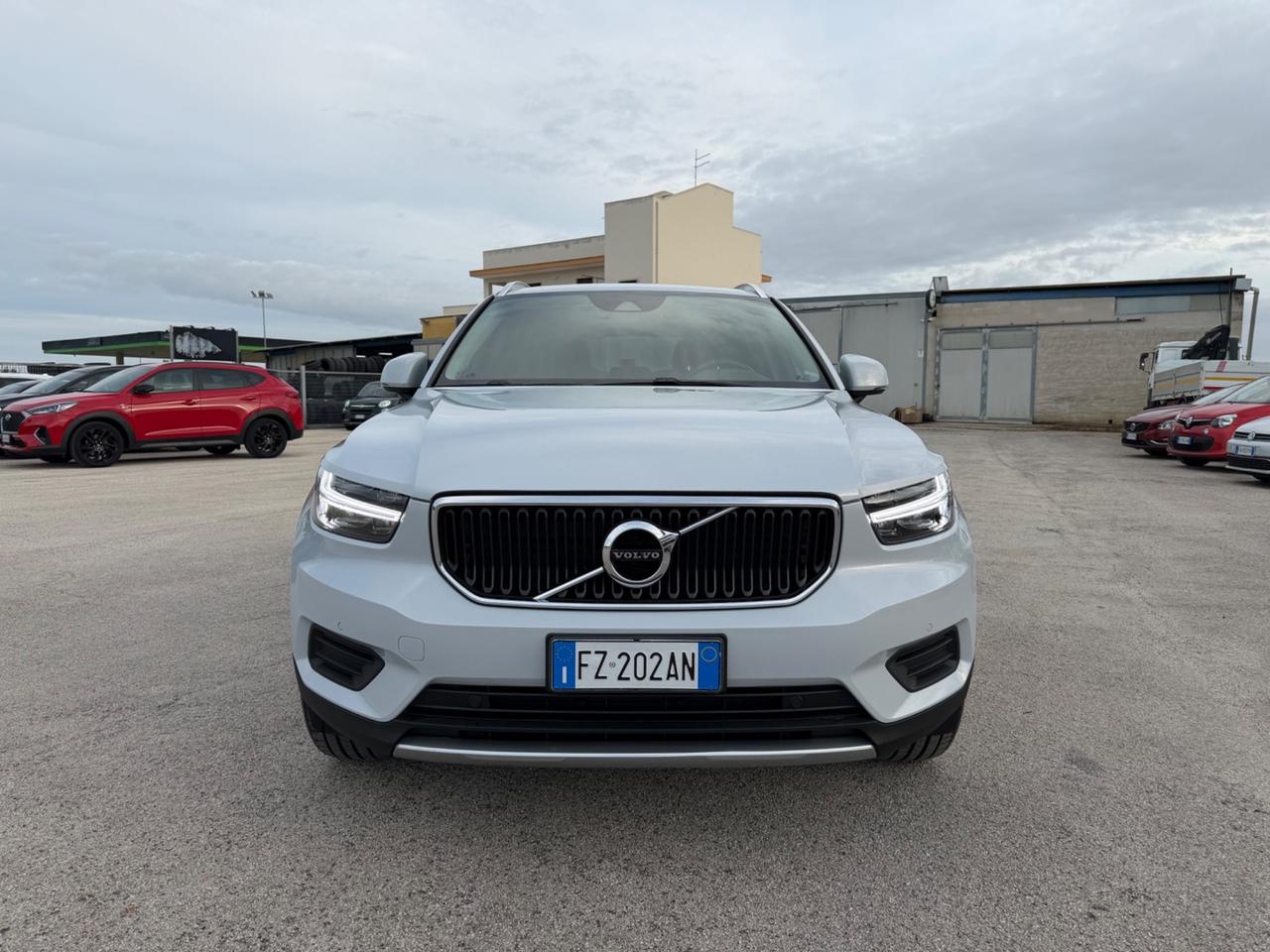 VOLVO XC40 2.0 D3 150CV MANUALE FULL LED MY20