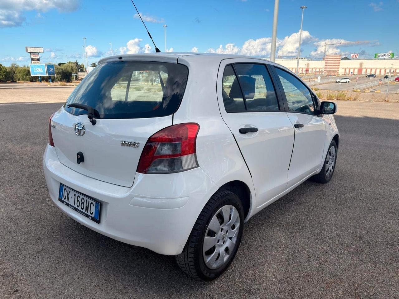 Toyota Yaris 1.4 D-4D DPF 5 porte
