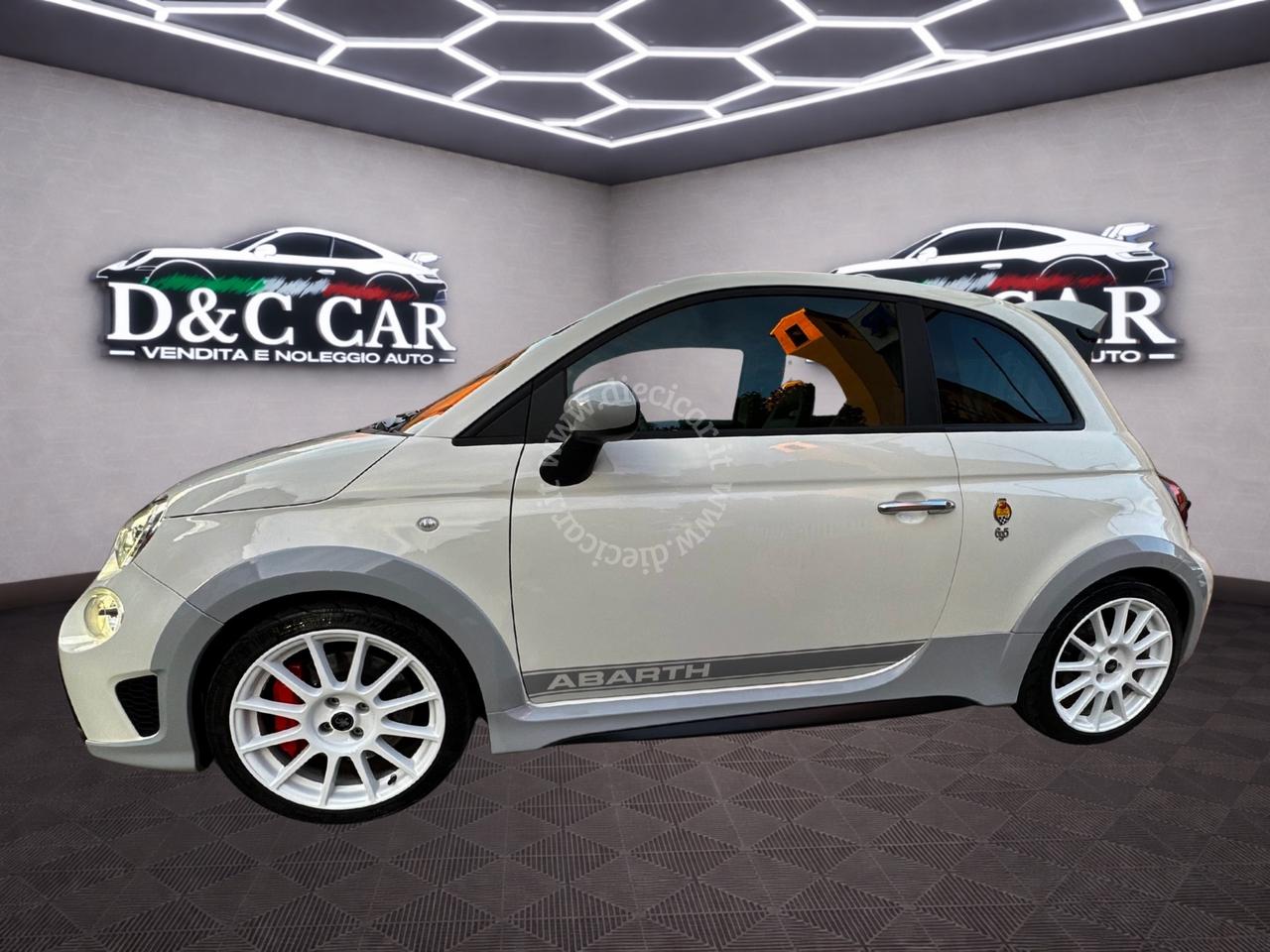 Abarth 695 70TH 180cv NAVI SABELT XENO AUDIO BEATS FULL