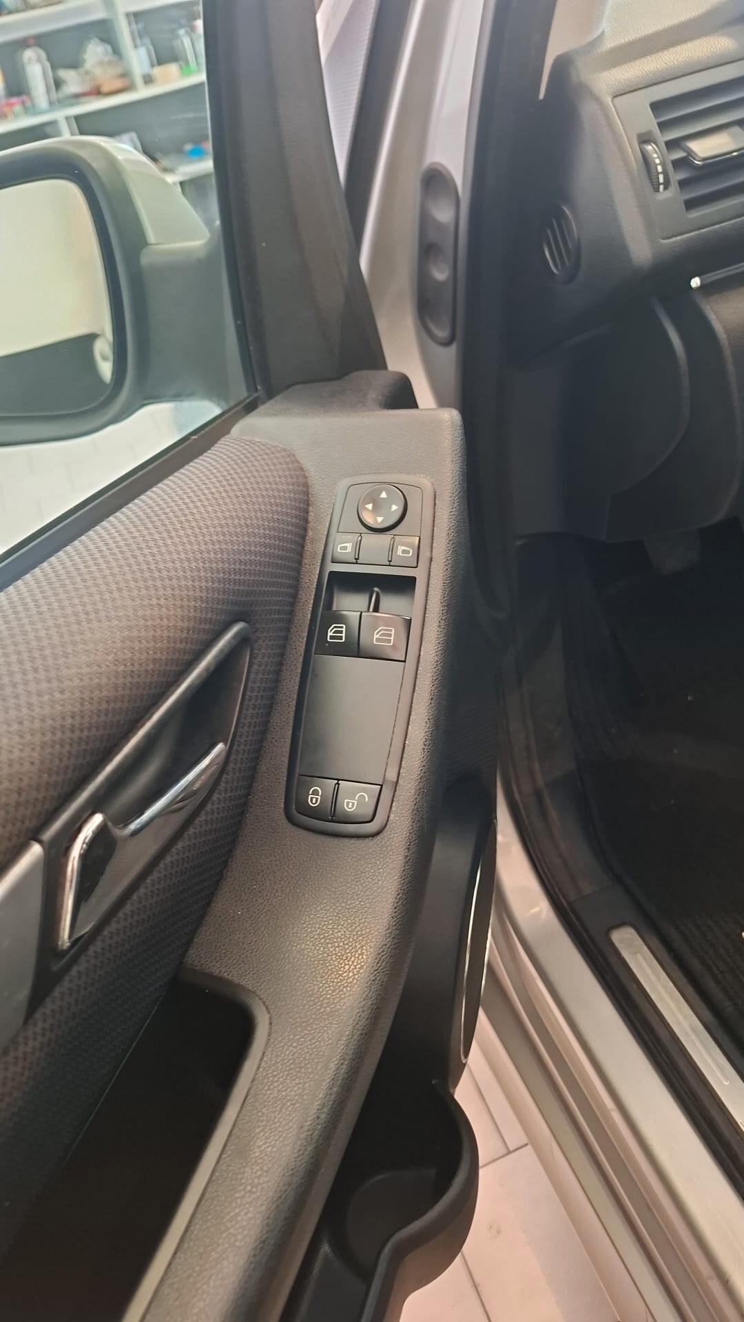 Mercedes-benz B 160 BlueEFFICIENCY Premium