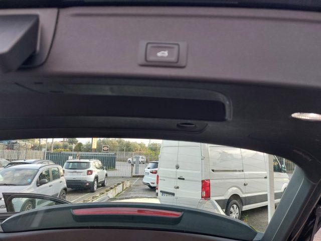 AUDI A4 Avant 30 TDI/136 CV S tronic Bus. Adv. Uniprò