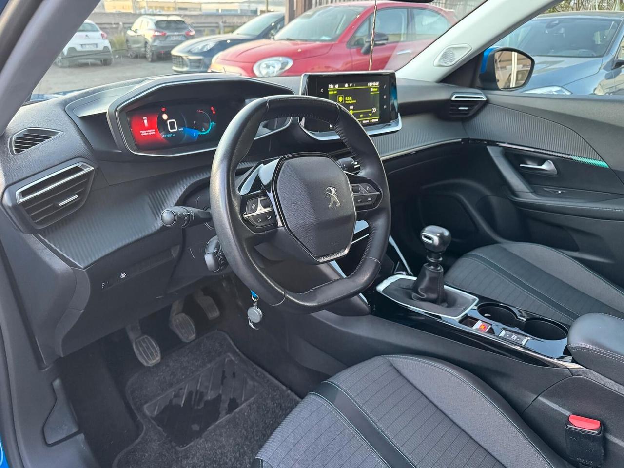 Peugeot 2008 PureTech 130 S&S Allure Pack