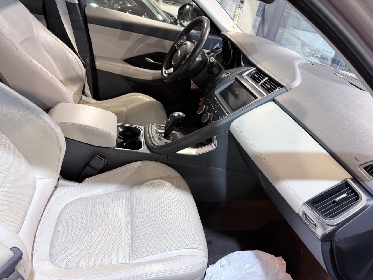 Jaguar E-Pace 2.0D 150 CV R-Dynamic S