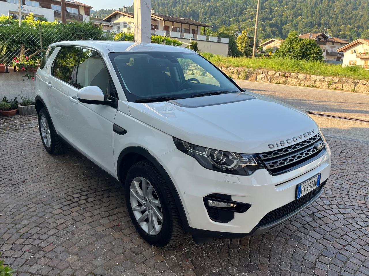 Land Rover Discovery Sport Discovery Sport 2.0 TD4 150 CV SE