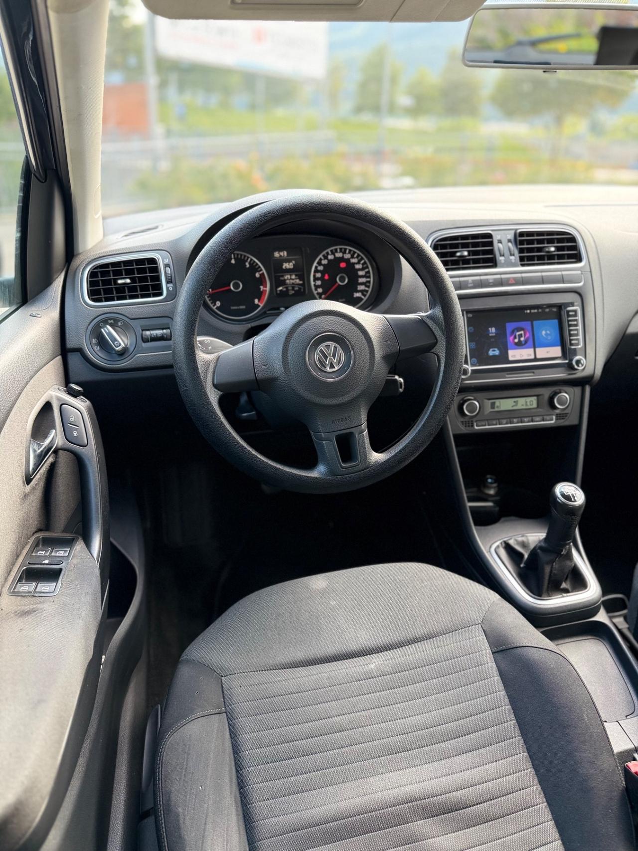 Volkswagen Polo 1.2 70 CV OK NEOPATENTATI