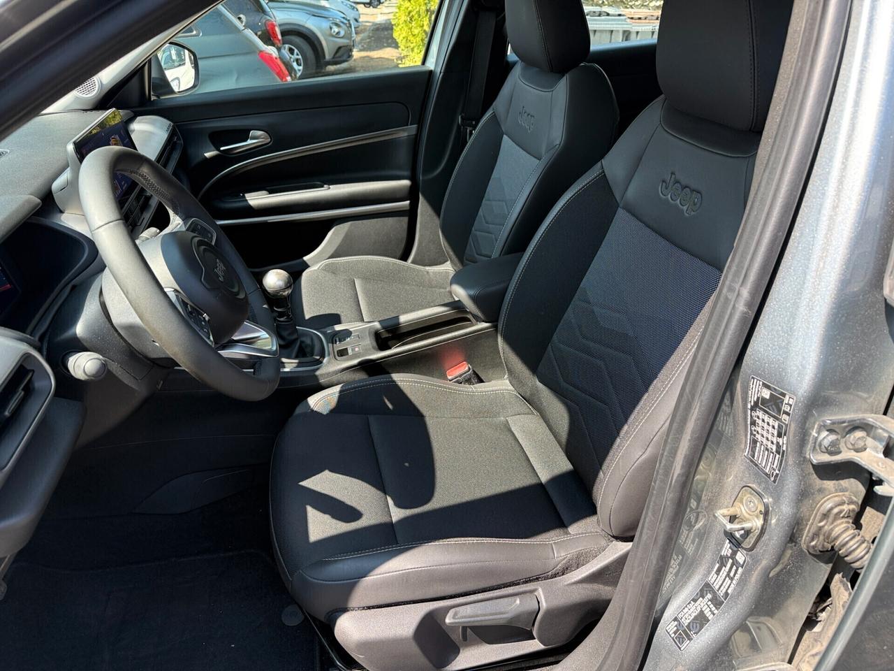 Jeep Avenger 1.2 Turbo 100 CV Summit