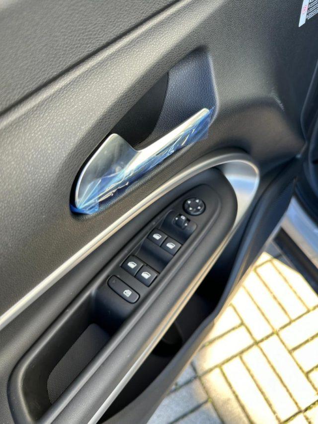 JEEP Avenger 1.2 Turbo Altitude [Pack Convenience & winter]