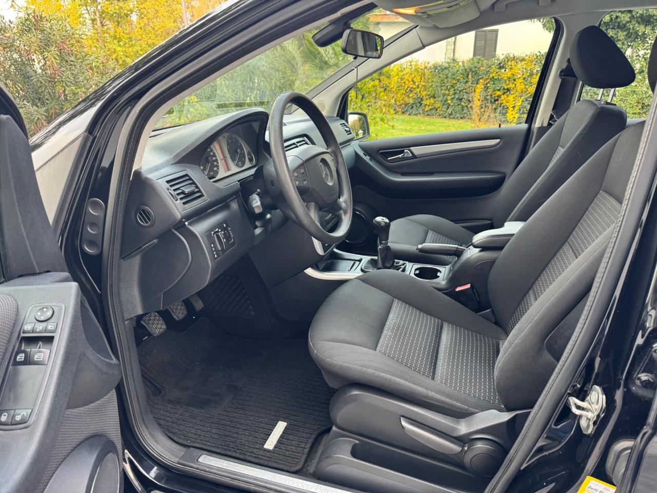 Mercedes-benz B 180 200 Executive OK NEOPATENTATI