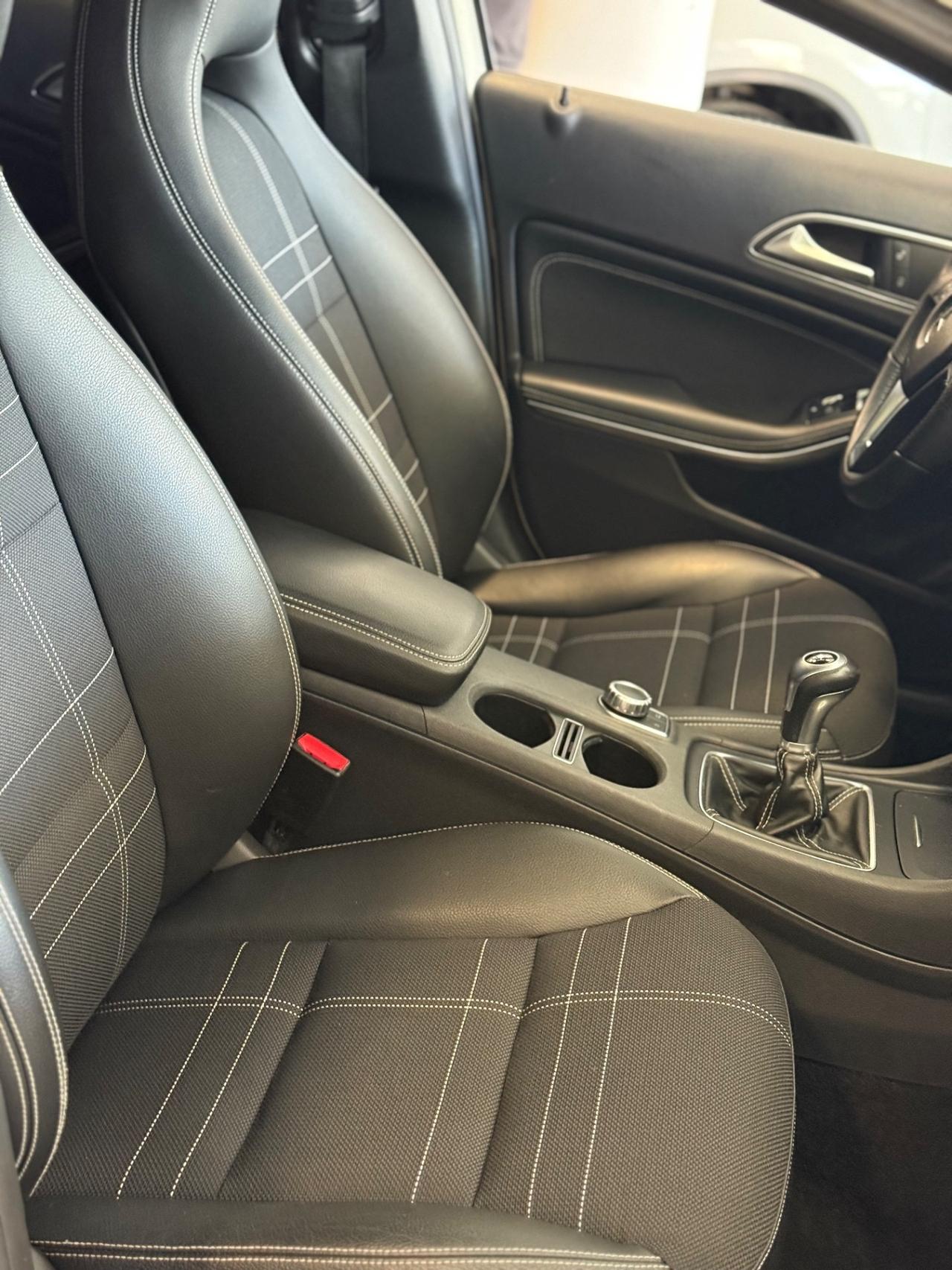 Mercedes-benz GLA 200 d Sport