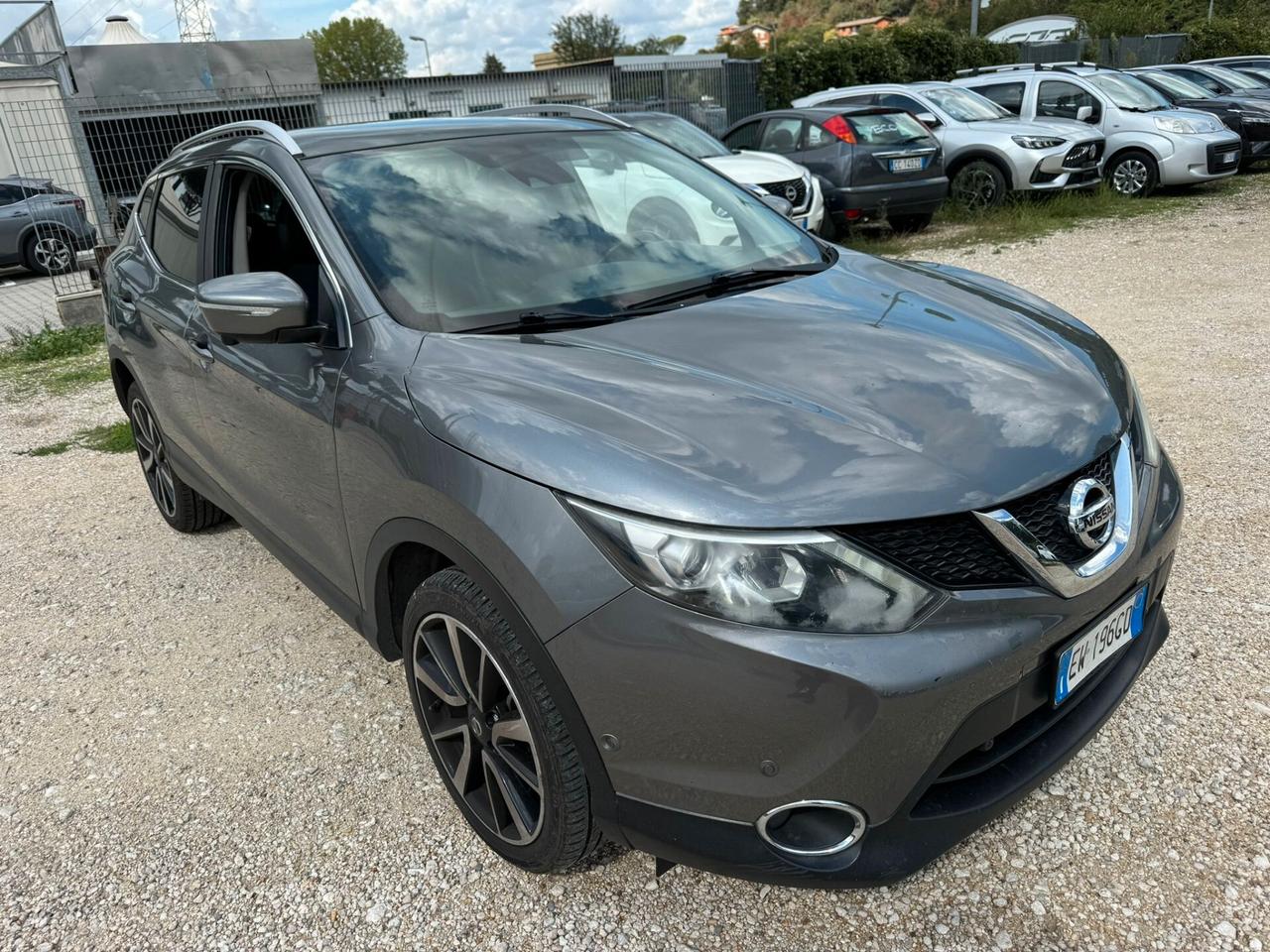 Nissan Qashqai 1.6 dCi DPF Tekna