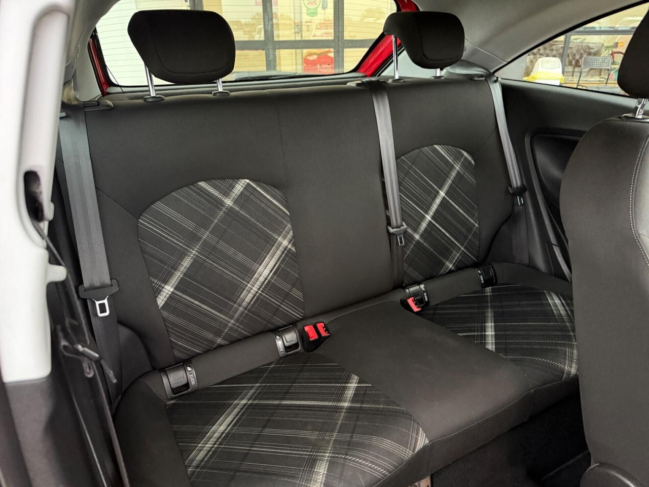 Opel Corsa 1.4B. b-Color|AUTOMATICO|CERCHI IN LEGA