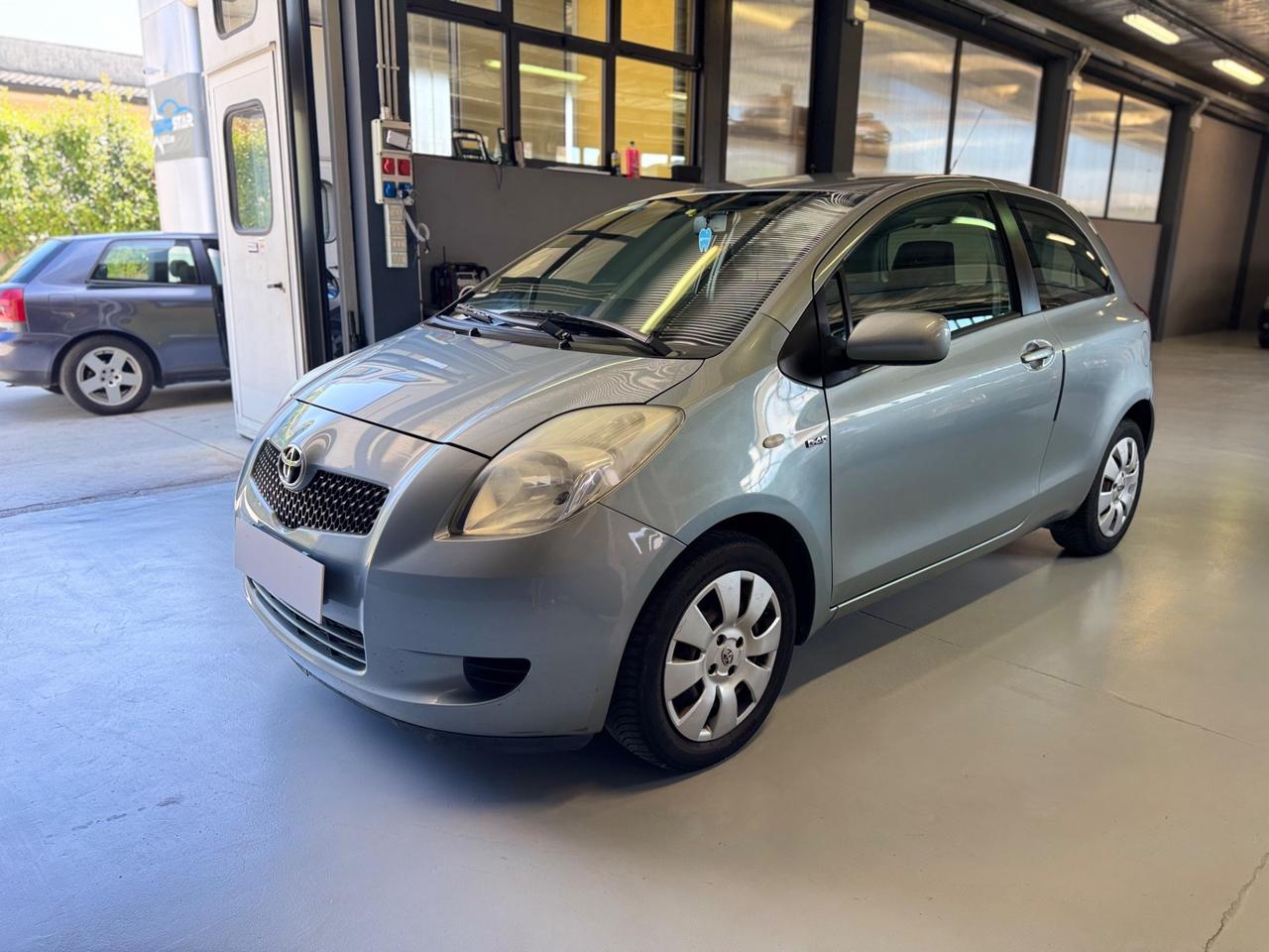 Toyota Yaris 1.4 D-4D 3 porte