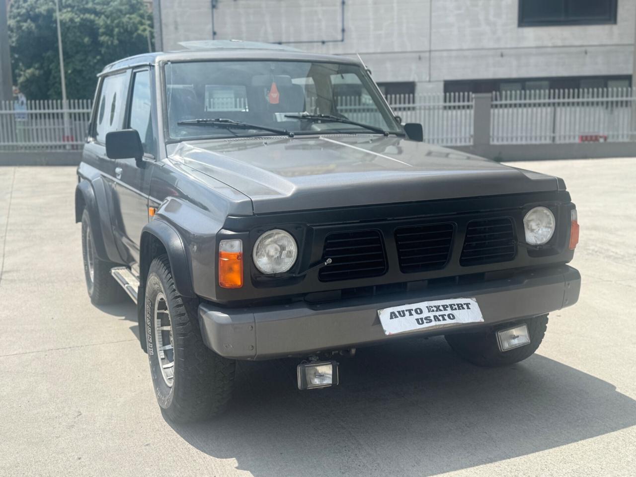 Nissan Patrol GR 2.8 TD intercoller 5posti