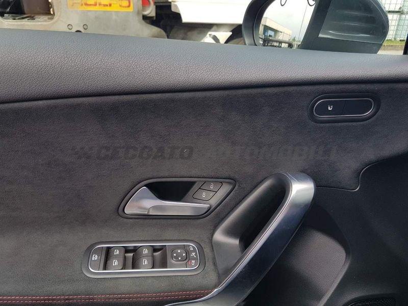 Mercedes-Benz Classe A A 180 d AMG Line Premium auto