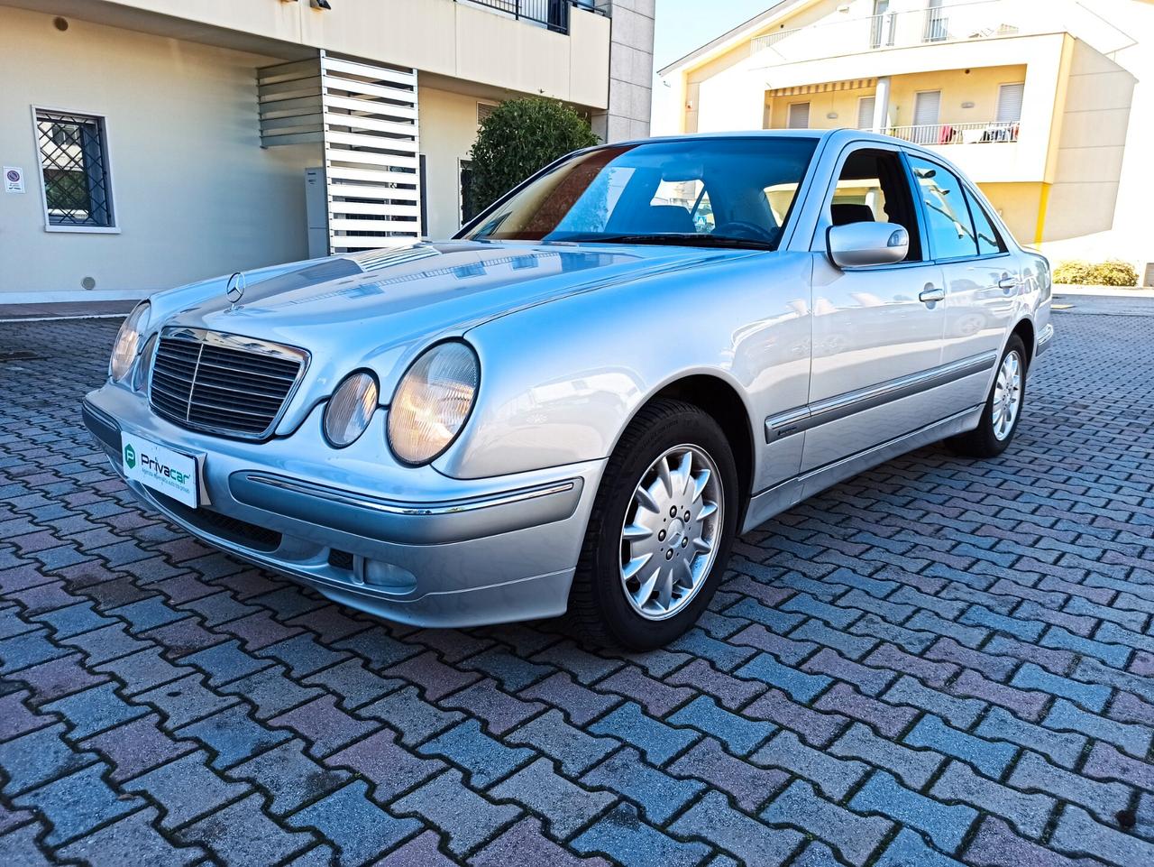 Mercedes-benz E 200 E 200 Kompressor cat Elegance