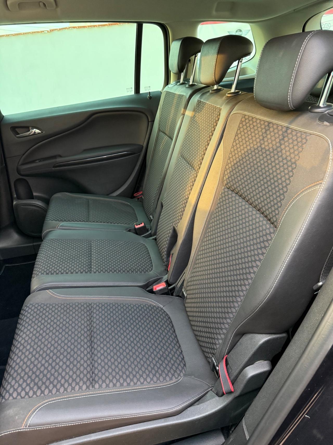 Opel Zafira Tourer 2.0 CDTi 130CV aut. Elective