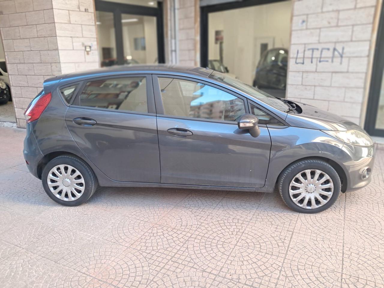 FORD FIESTA 1.6 Diesel 95CV-VISTA E PIACIUTA-Euro1890-