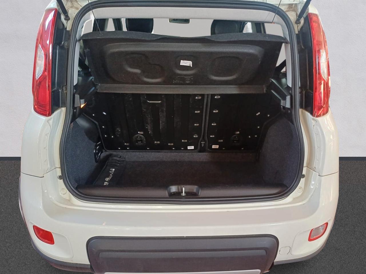 Fiat Panda 1.0 Hybrid City Life | da €148 al mese