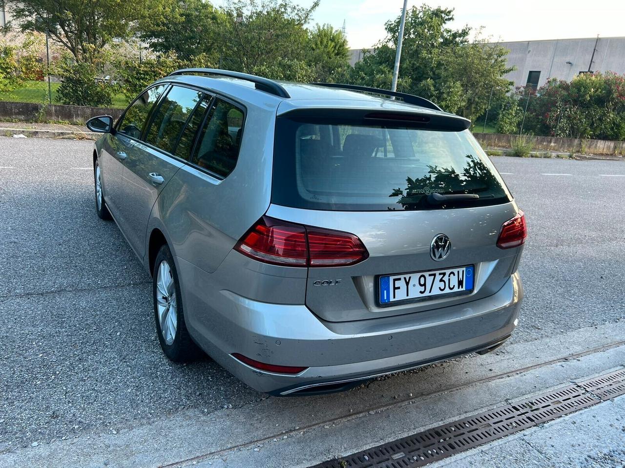 Volkswagen Golf 7.5 Variant 1.6 TDI 115 CV BlueMotion Technology euro 6d