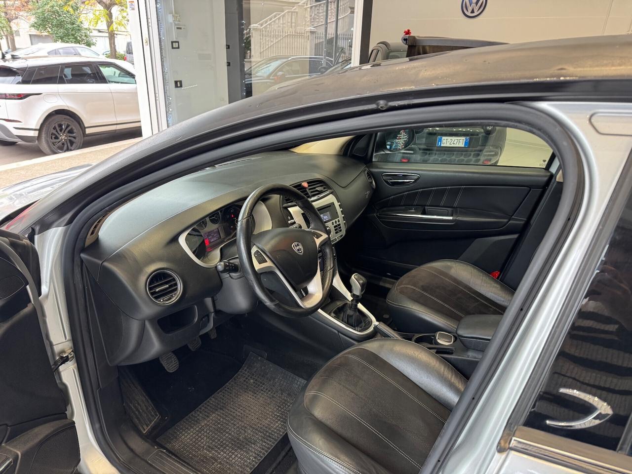 Lancia Delta 1.6 MJT Platino “TETTO APRI”