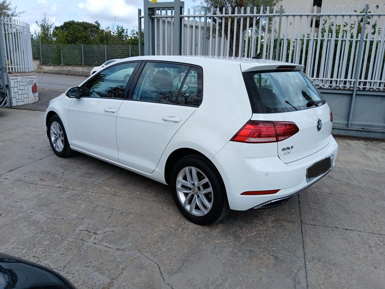 Volkswagen Golf 1.6 TDI 115 CV 5p. Executive BlueMotion Technology