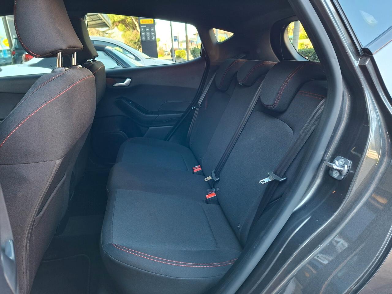 Ford Fiesta 1.0 Ecoboost Hybrid 125 CV DCT 5 porte ST-Line