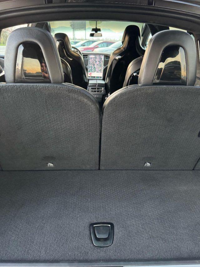 TESLA Model X 90kWh Dual Motor SUPERCHARGER A VITA