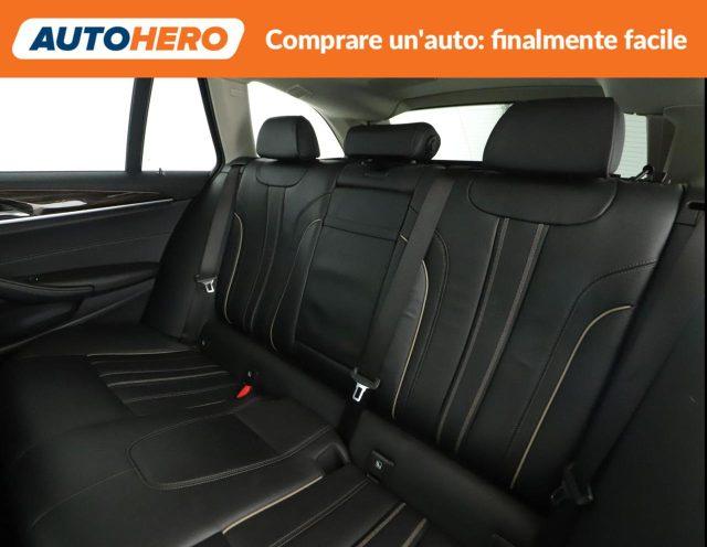 BMW 530 d xDrive 249CV Touring Luxury