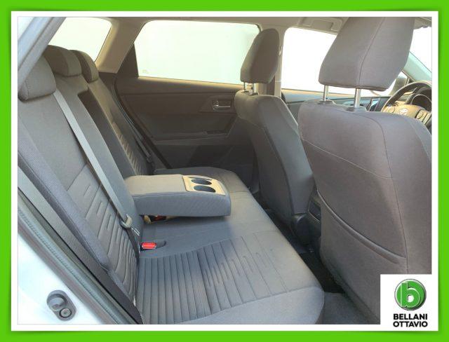 TOYOTA Auris Touring Sports 1.6 D-4D Lounge/TELECAMERA POSTERIORE