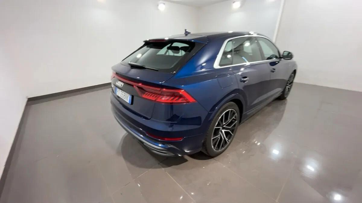 Audi Q8 50 TDI 286 CV quattro tiptronic