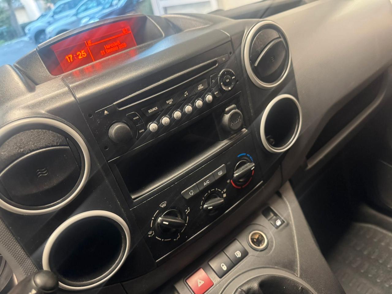 Citroen Berlingo BlueHDi 100 S&S Van 3 posti Club L1