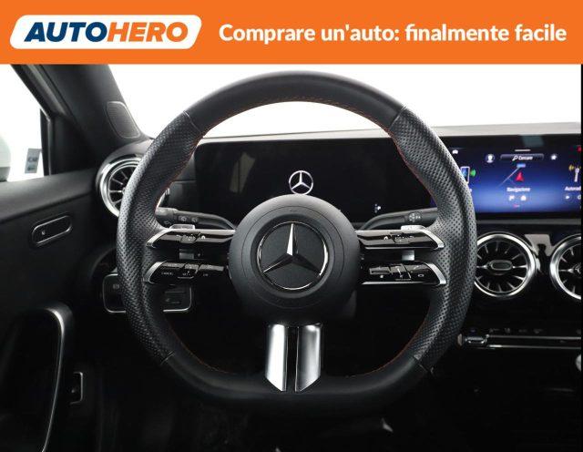 MERCEDES-BENZ A 250 e hybrid EQ AMG Line Premium